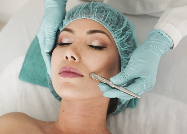 Difference between chemical peel and microdermabrasion